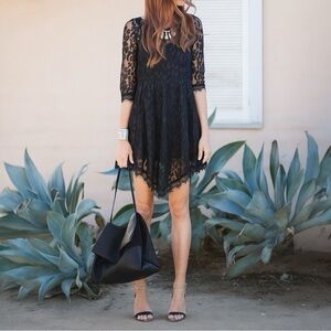 FREE PEOPLE Leaf Lace Queens Love Lace Asymmetrical Dress
